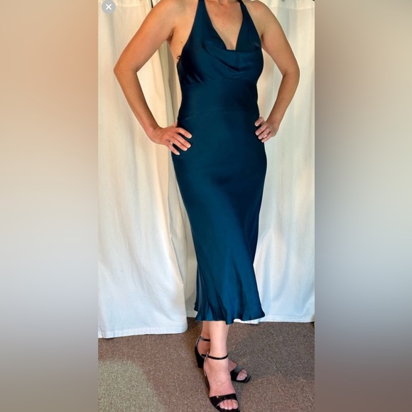 NWT Jones New York Dress, Size 8, Peacock Blue Pleated Back, 100% Silk - Picture 10 of 10